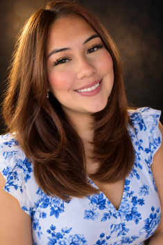Bella V. Linares